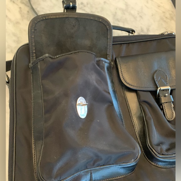 Roots black nylon & leather laptop|brief case with cross body padded strap - Picture 5 of 14